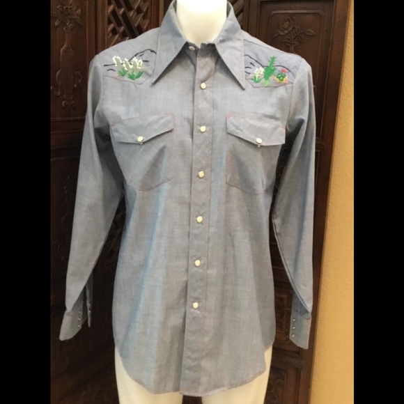🔥 VINTAGE JCPENNEY EMBROIDERED SHIRT SIZE MEDIUM - Picture 2 of 8